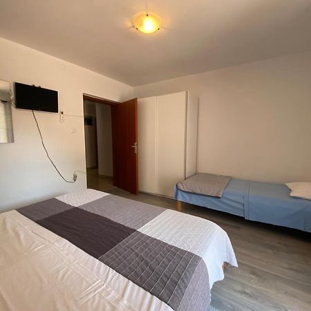 Apartments Lungomare Póla Kültér fotó
